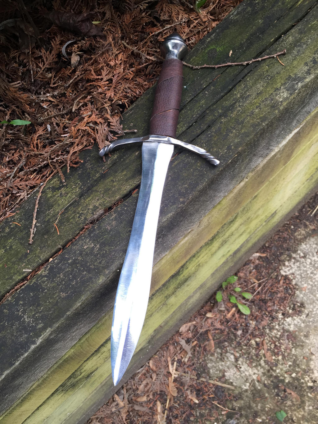 aluminum-peter-pan-dagger-by-www-stageswords-by-jdactionhero-on