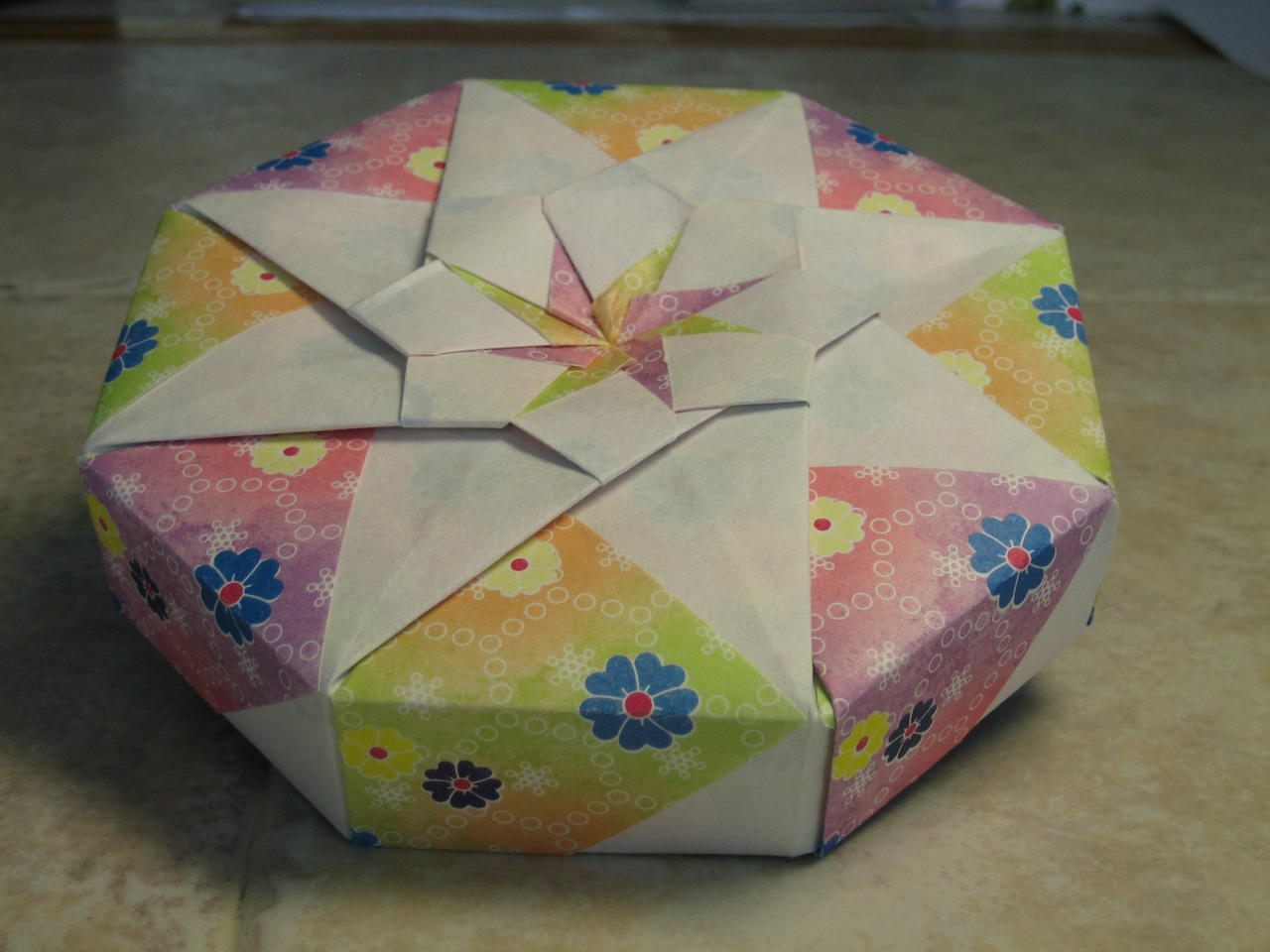 Joyful Origami boxes by Tomoko Fuse by PaperChang on DeviantArt